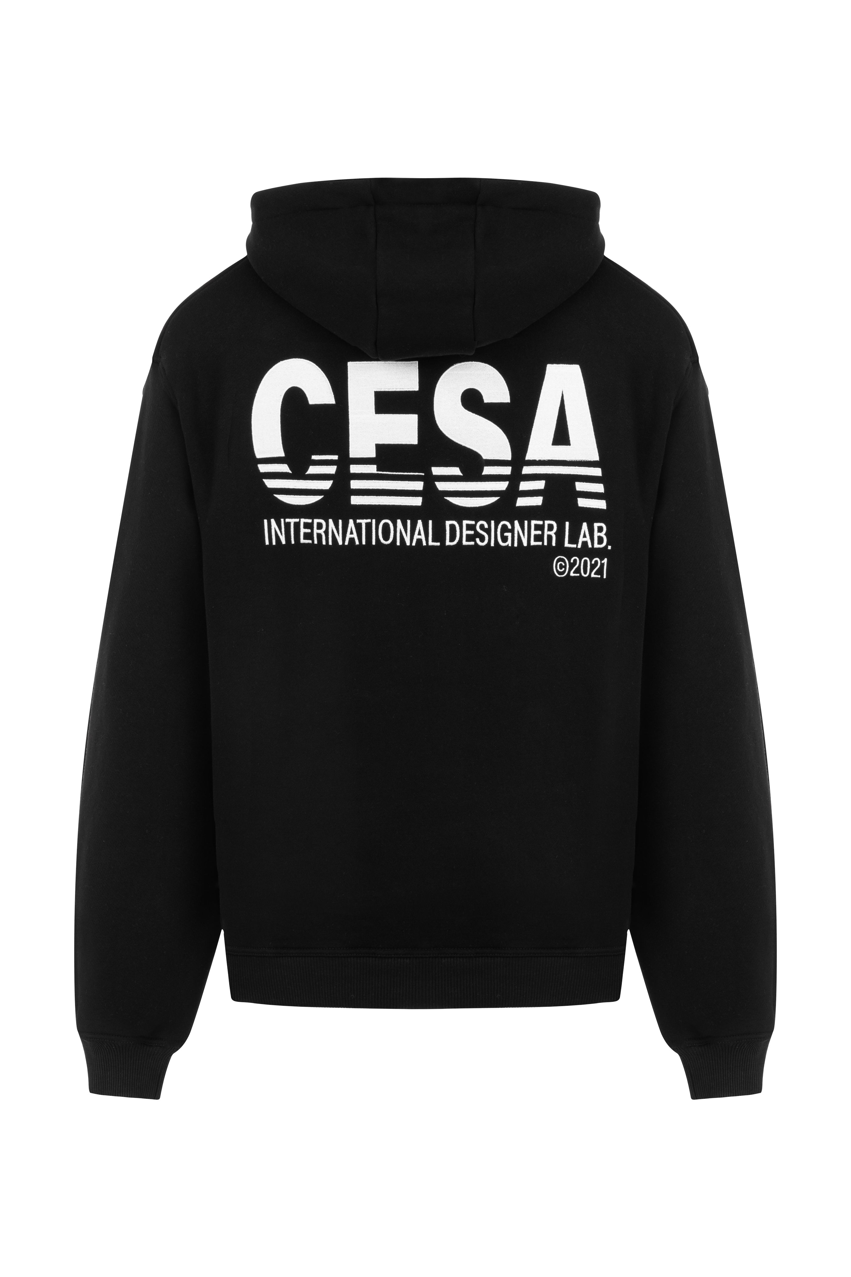CLASSIC HOODIE "INT. DESIGN LAB" - LIMITED EDITION IN BLACK