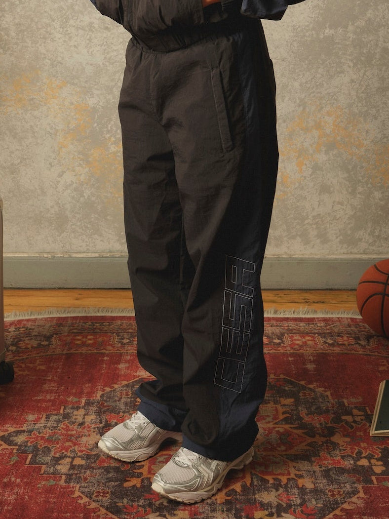 NYLON TRACKPANTS