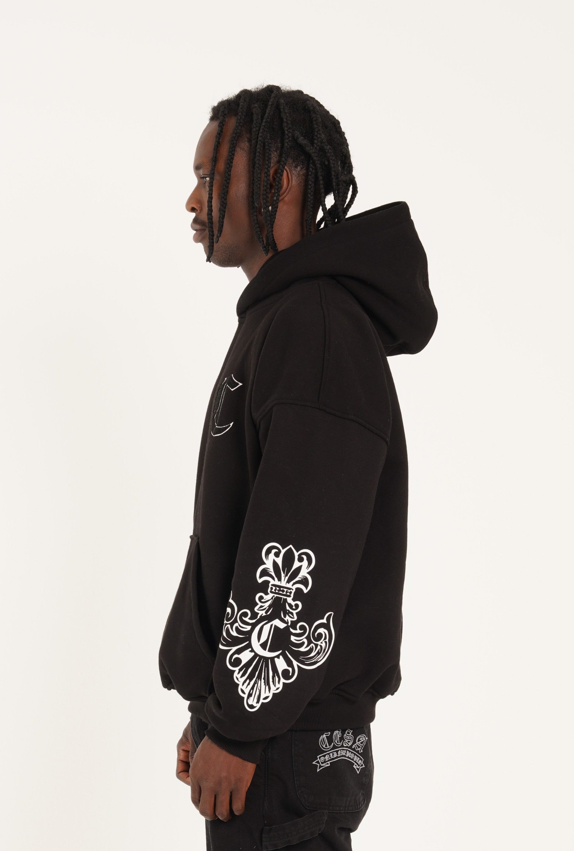 O.N.P. HOODIE - BLACK