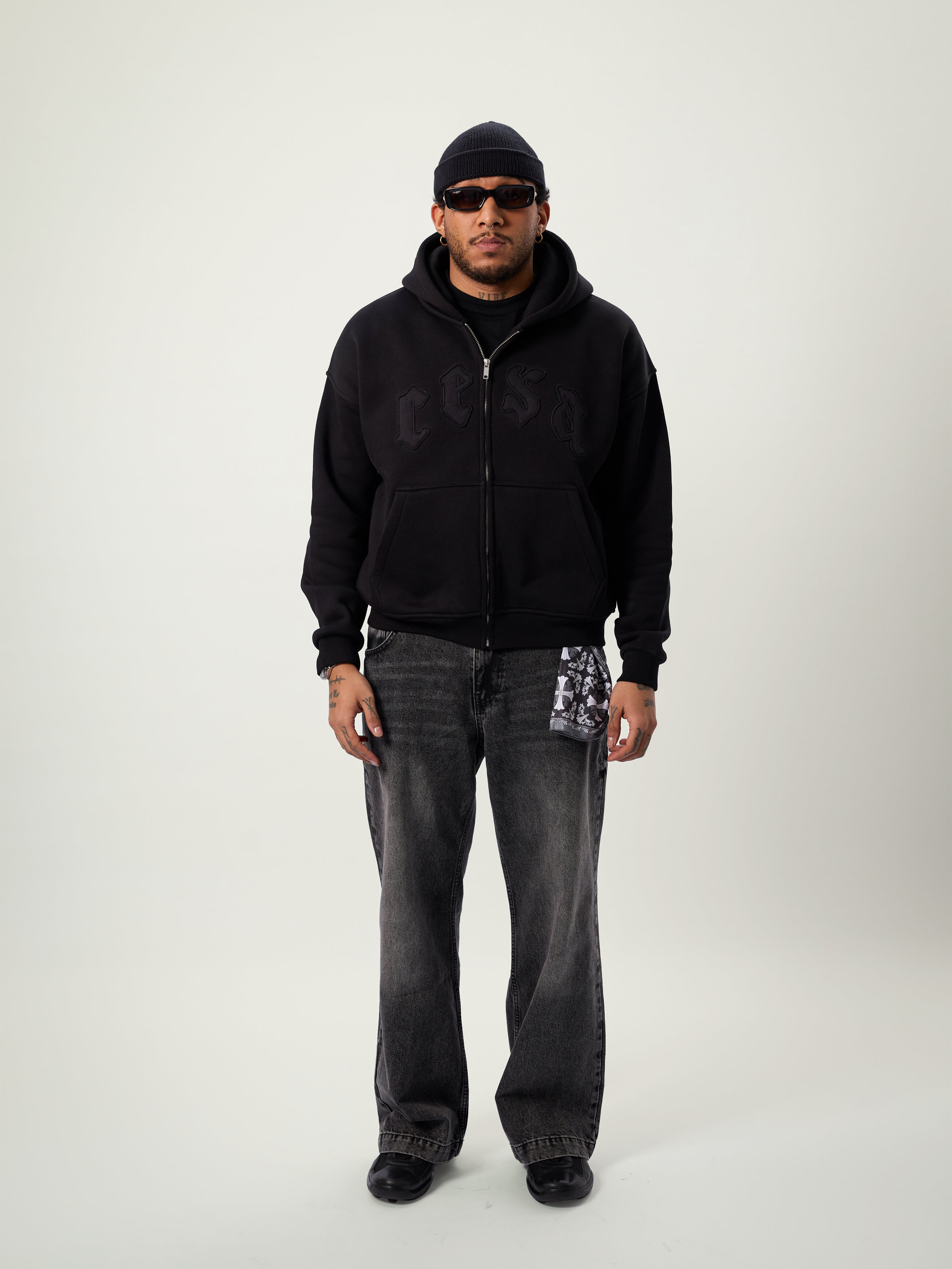 C2 ZIPPER "BLACK"