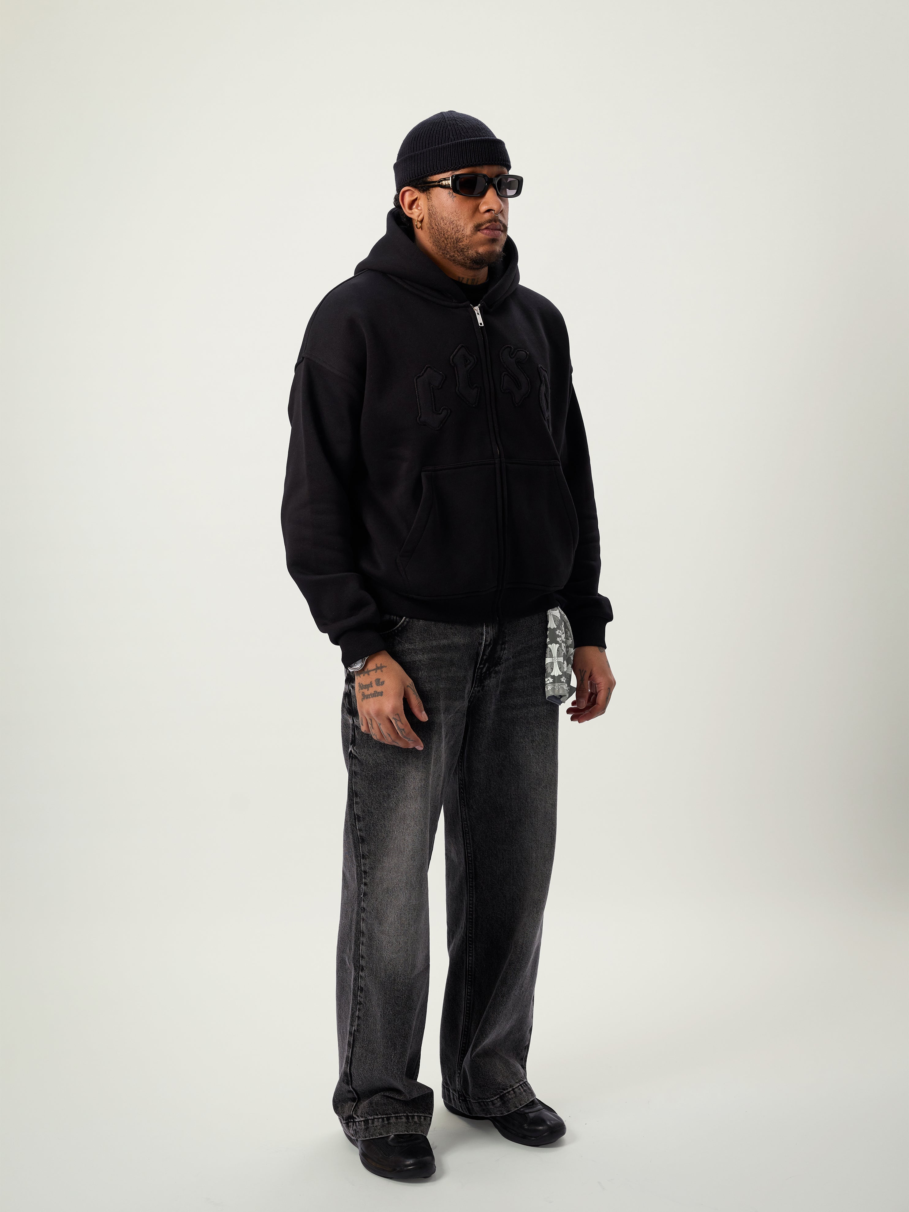 C2 ZIPPER "BLACK"