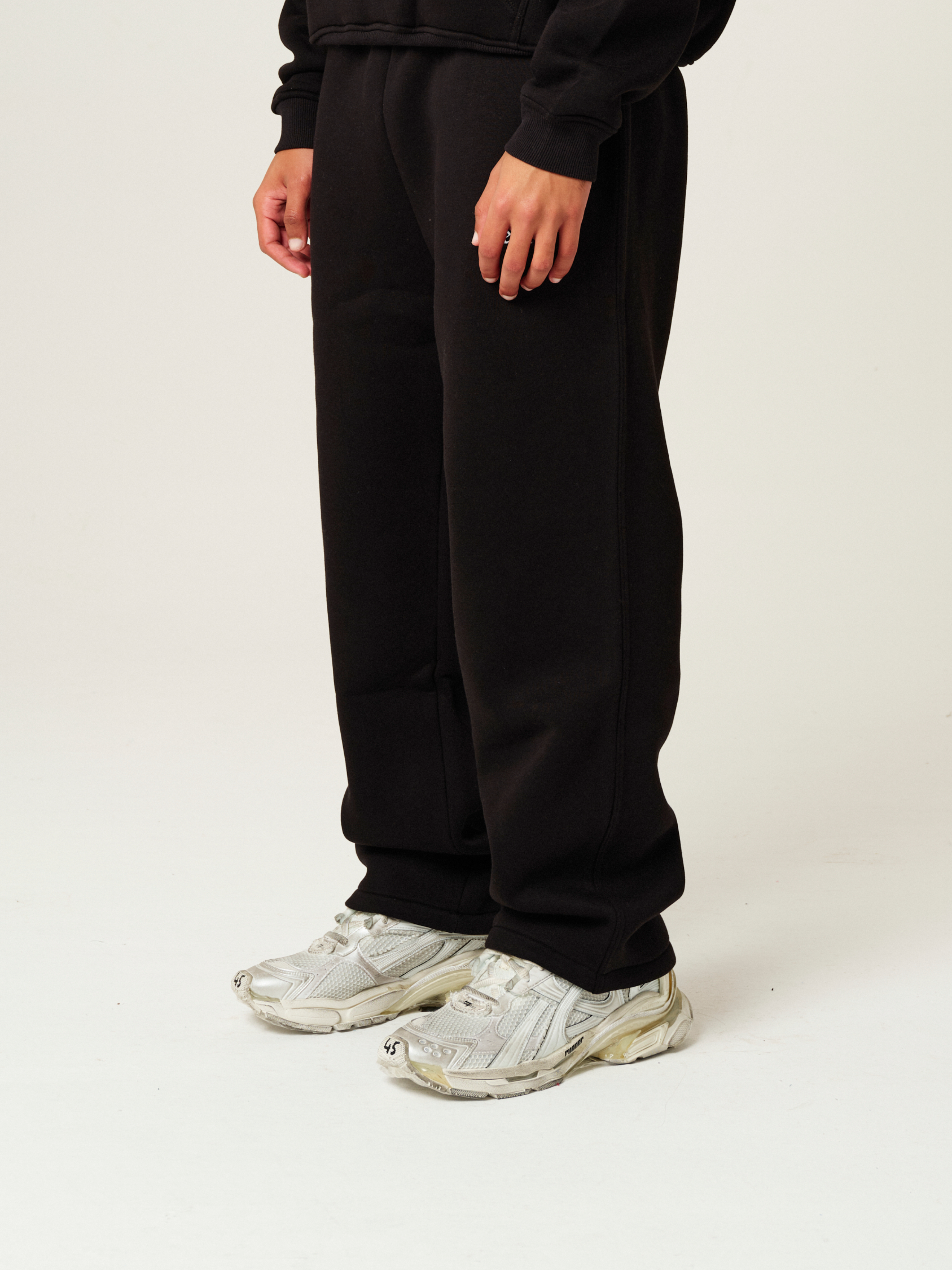 JOGGER "BLACK"