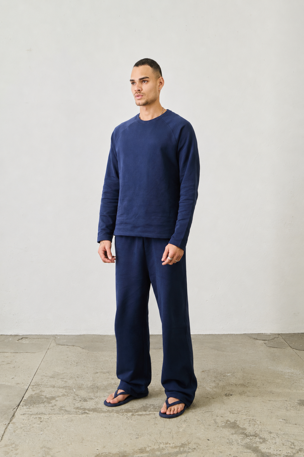 Basic Longsleeve "NAVY BLUE"