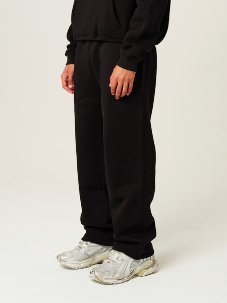 JOGGER "BLACK ON BLACK"