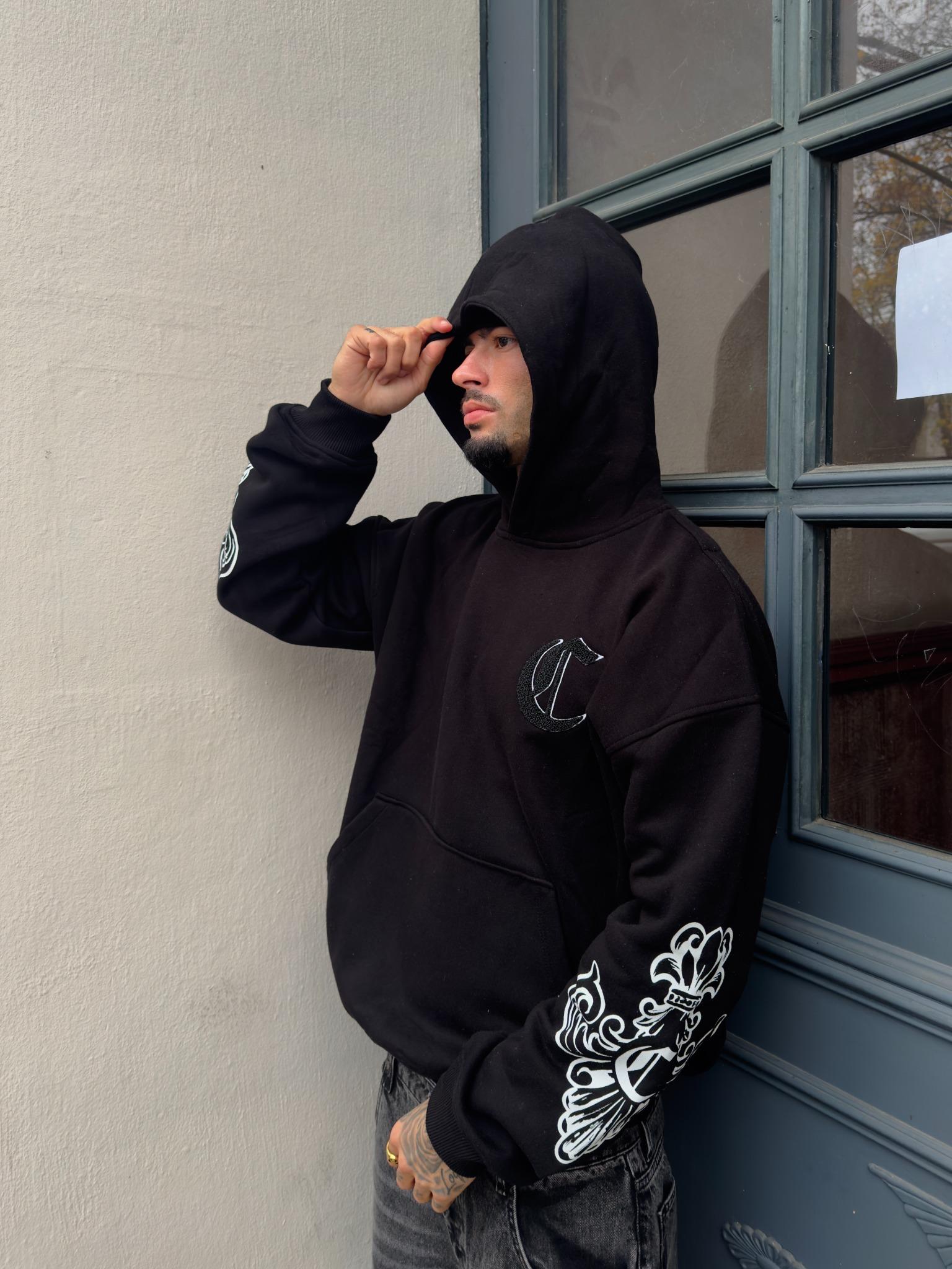O.N.P. HOODIE - BLACK