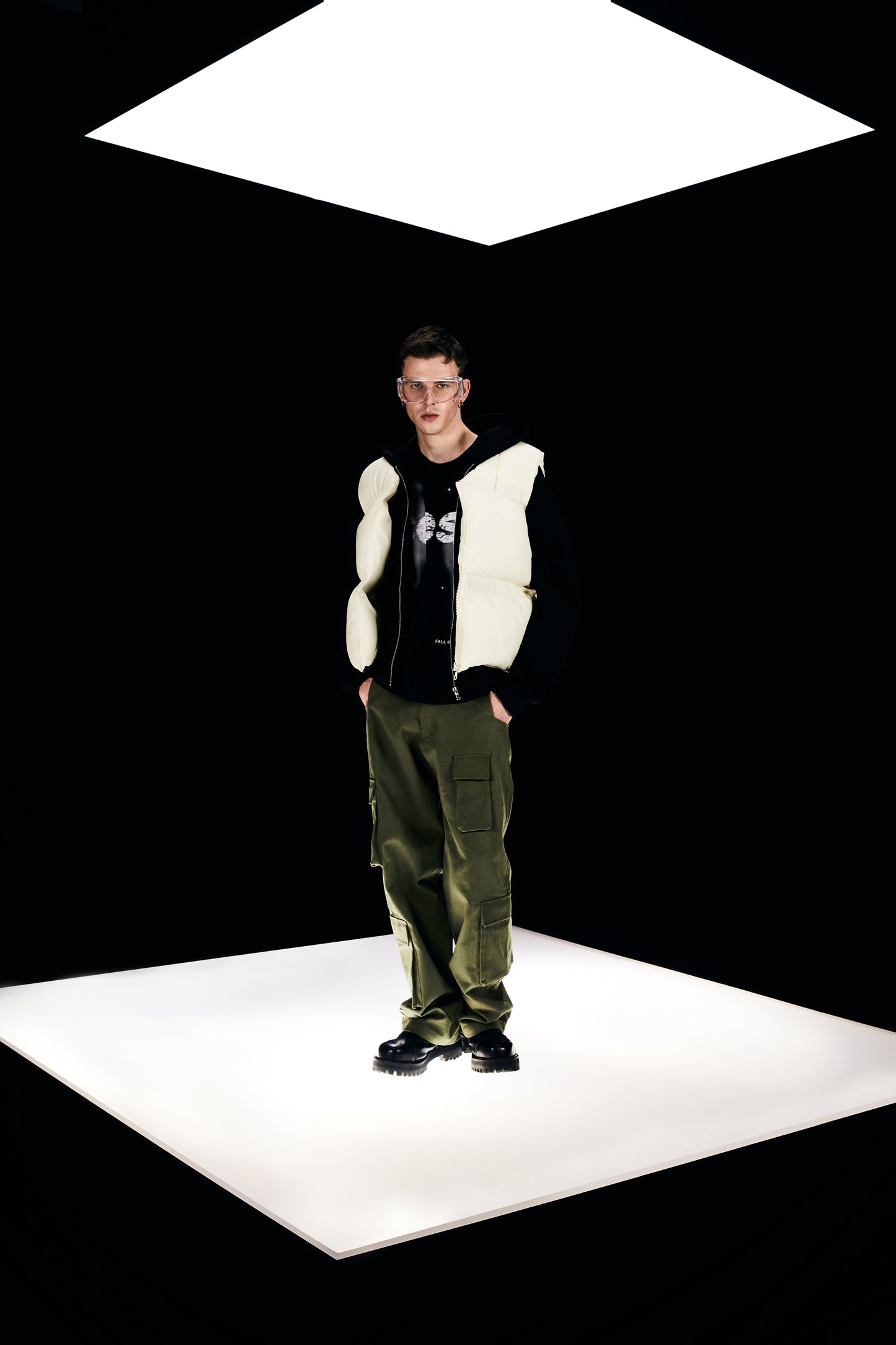 PUFFER VEST "CREAM"