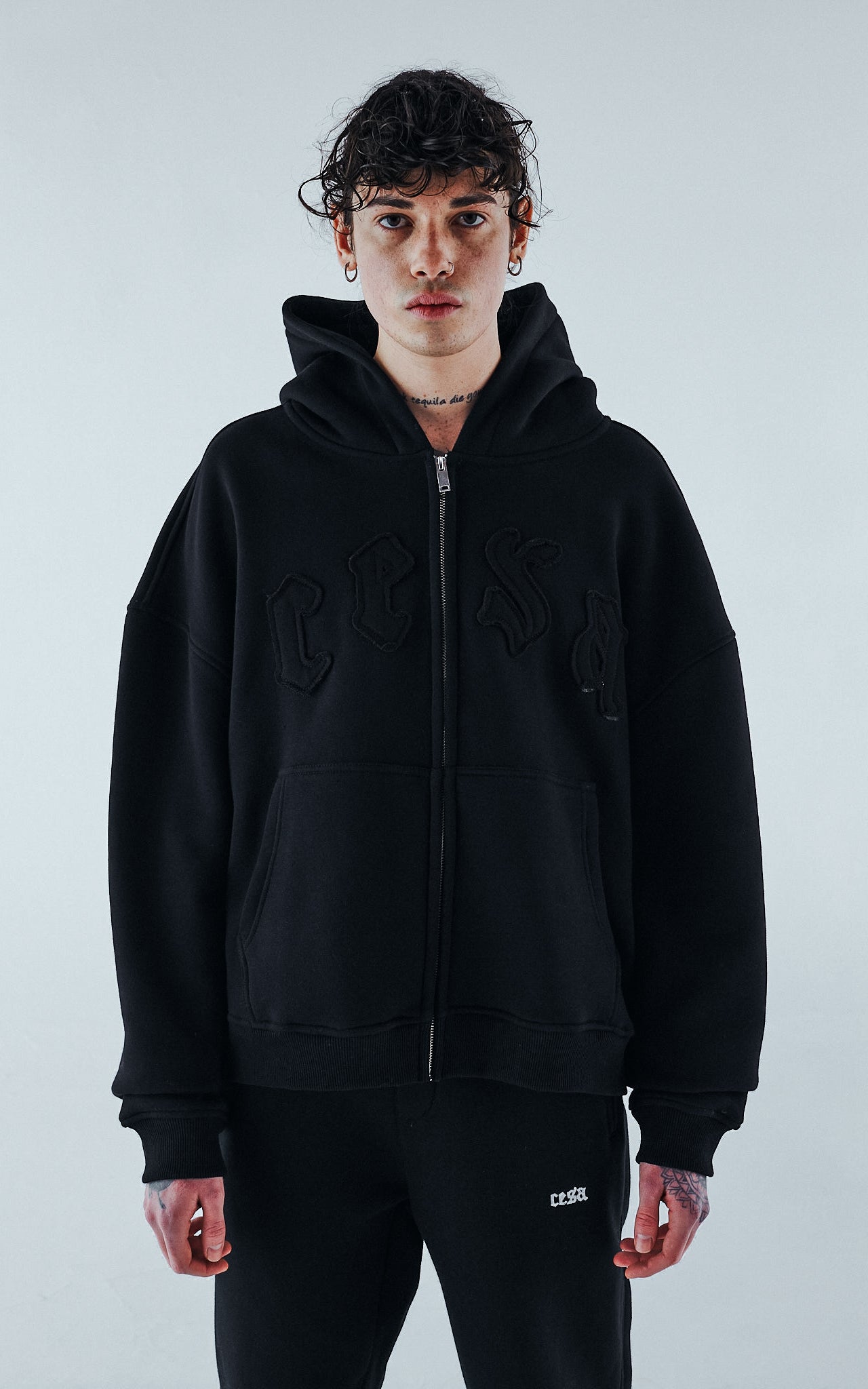CLASSIC C2 ZIPPER "BLACK"